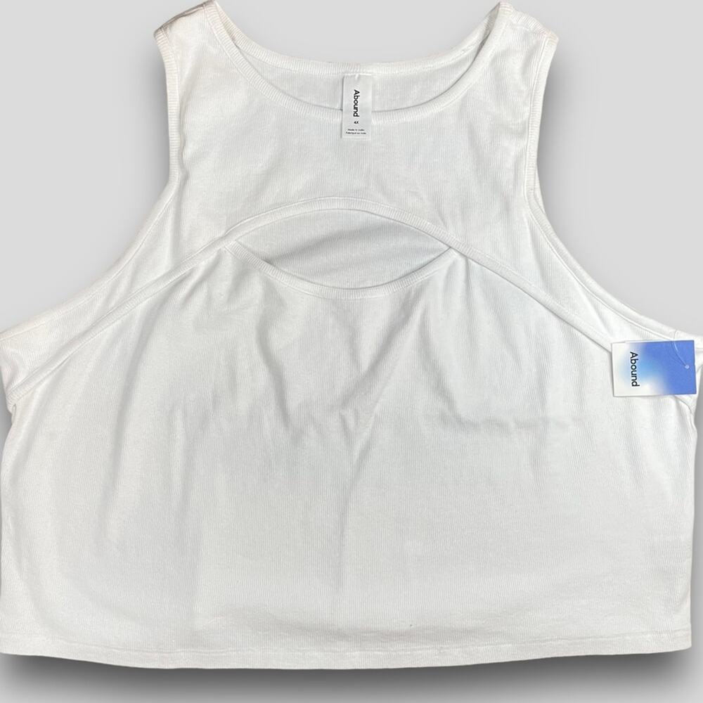 NWT ABOUND Y2K VIBES CUTOUT WHITE RIBBED TOP WHITE 4X